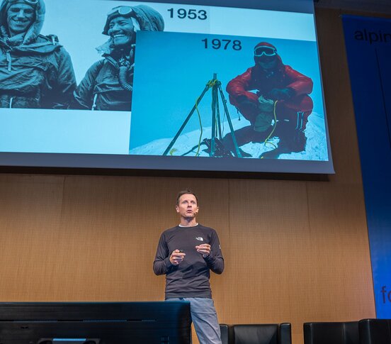 Multivisionsvortrag David Göttler auf der Alpinmesse | © Congress Messe Innsbruck Multivisionsvortrag David Göttler auf der Alpinmesse | © Congress Messe Innsbruck