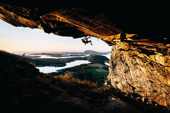 Jakob Schubert beim Klettern - B.I.G | © Alpsolut Picture